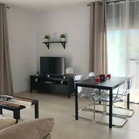 Isabel Apartment